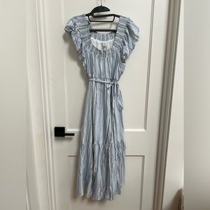 ingrid & isabel maternity and nursing dress